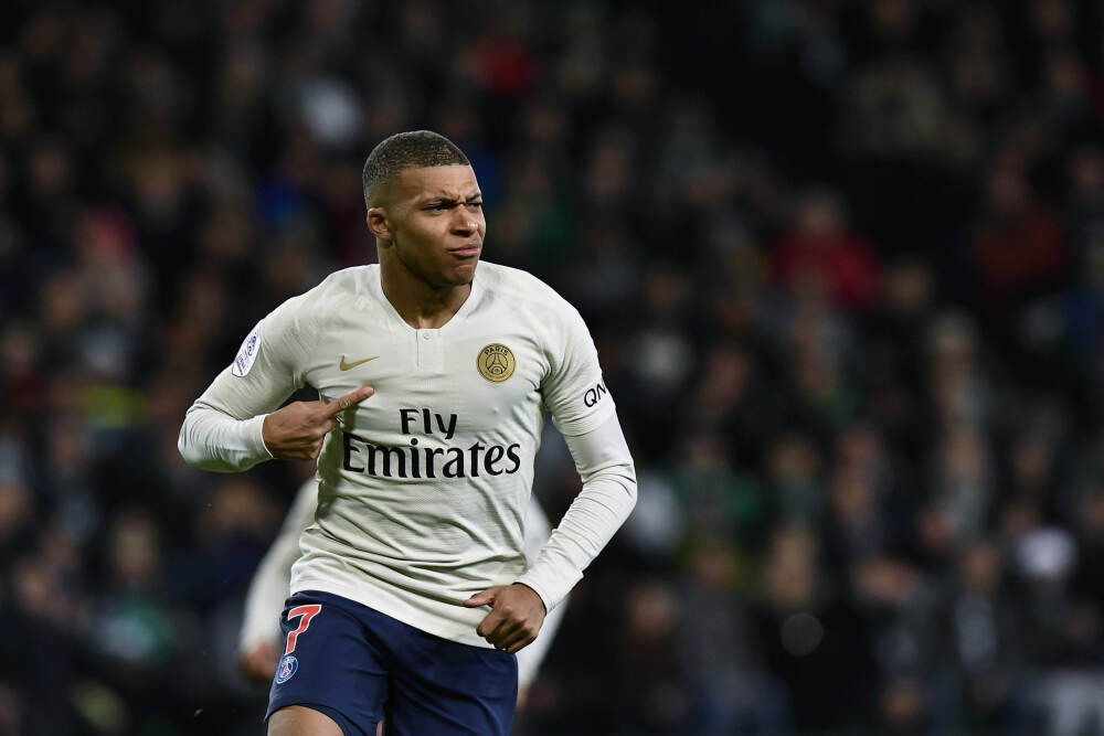 韩国前总统尹锡悦妻子金建希被求刑15年